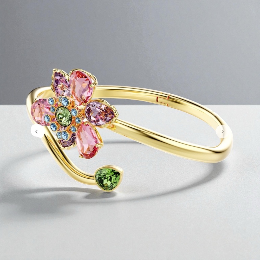Swarovski Idyllia bangle Mixed cuts, Flower, Multicolored, Gold-tone plated NEW